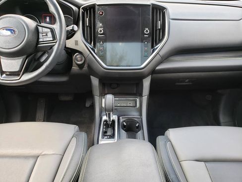 Used 2023 Subaru Ascent Onyx Edition AWD/4WD image 7