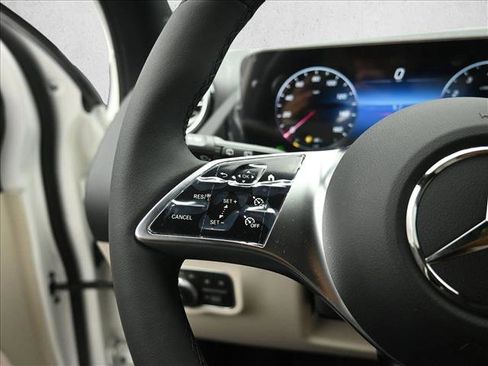 Certified 2026 Mercedes-Benz GLA 250 4MATIC image 15