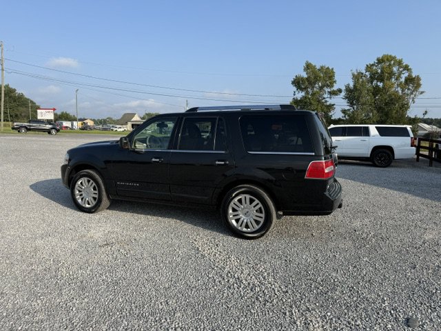 Used 2014 Lincoln Navigator 2WD image 3