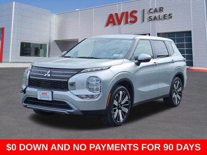 Used 2025 Mitsubishi Outlander SE