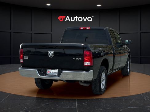 Used 2024 RAM 1500 Classic SLT AWD/4WD image 5
