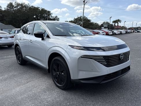 Used 2025 Nissan Murano SV image 7