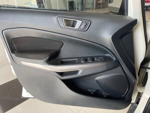 Used 2021 Ford EcoSport SE FWD image 9