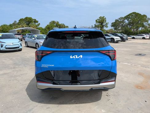 Certified 2026 Kia Sportage SX FWD image 7