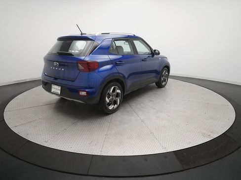 Used 2023 Hyundai Venue Limited w/ Cargo Package image 35