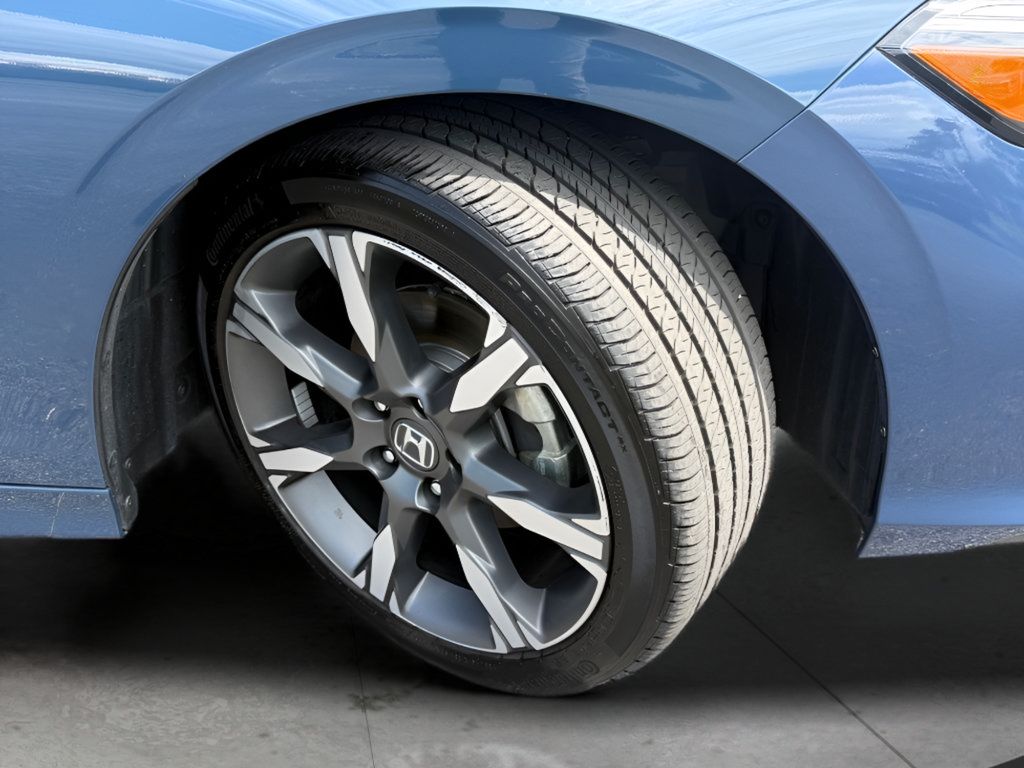 Certified 2025 Honda Civic Sport Touring image 40
