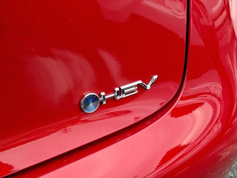 New 2026 Toyota Prius XLE image 7