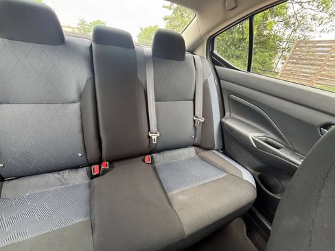 Used 2025 Nissan Versa SV FWD image 36