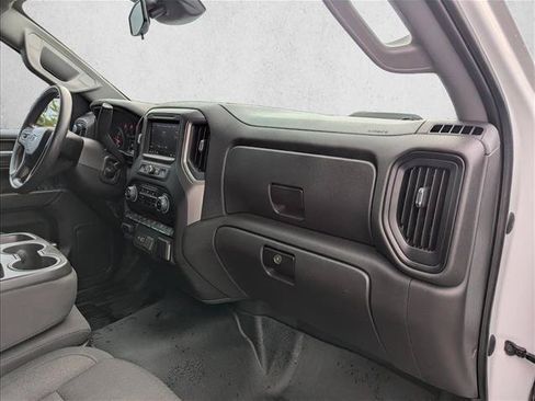 Used 2023 Chevrolet Silverado 1500 Custom Trail Boss AWD/4WD image 27