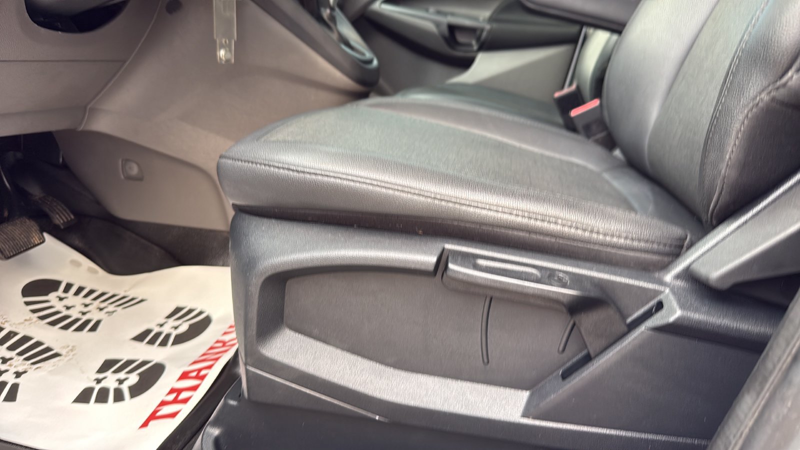 Used 2020 Ford Transit Connect XL FWD image 10