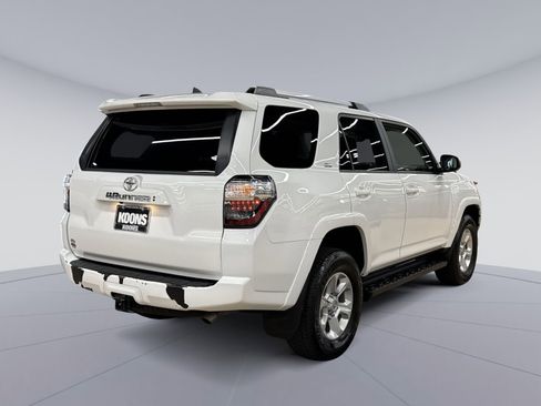 Used 2024 Toyota 4Runner SR5 AWD/4WD image 11