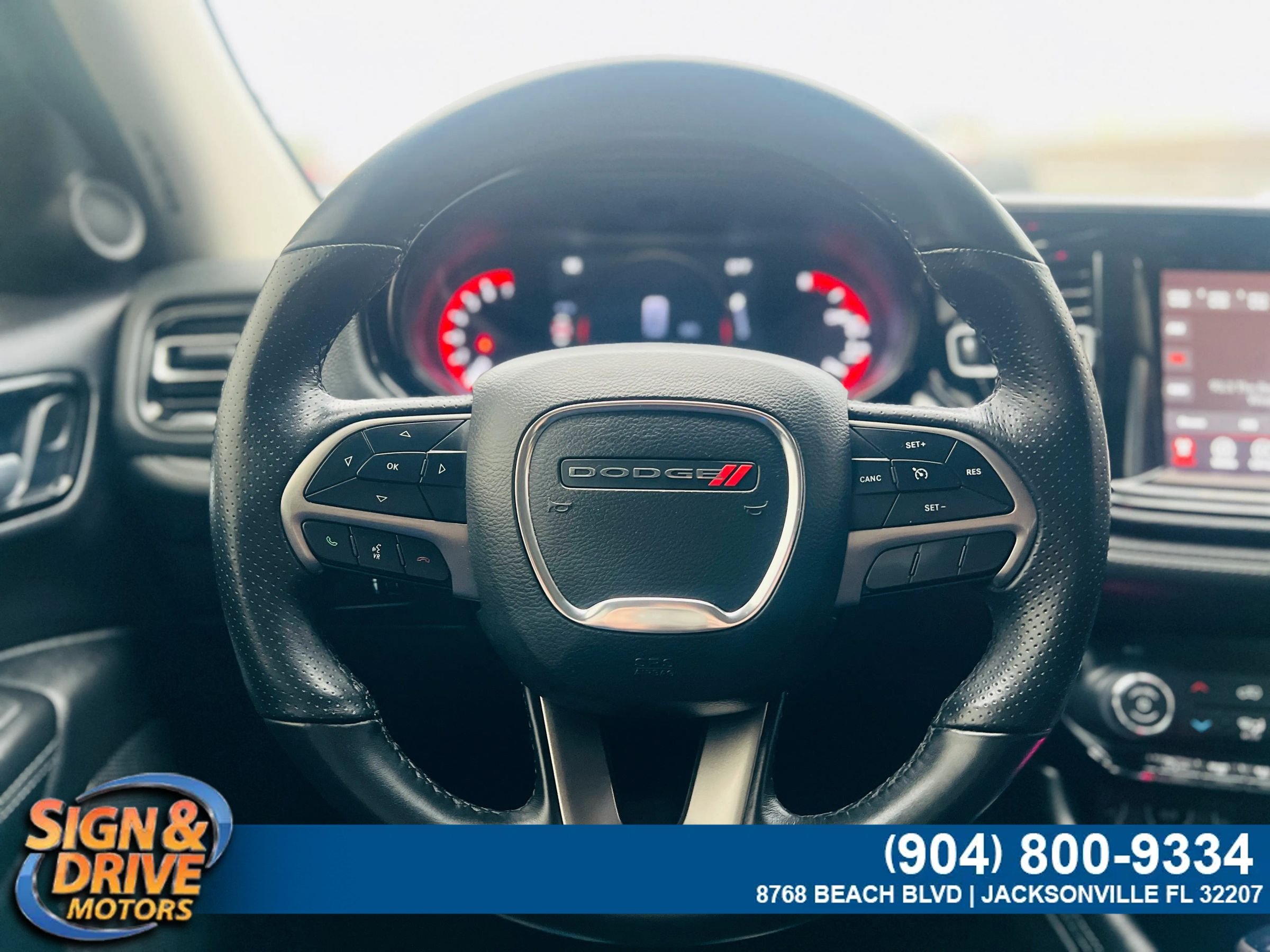 Used 2020 Dodge Durango SXT RWD image 11
