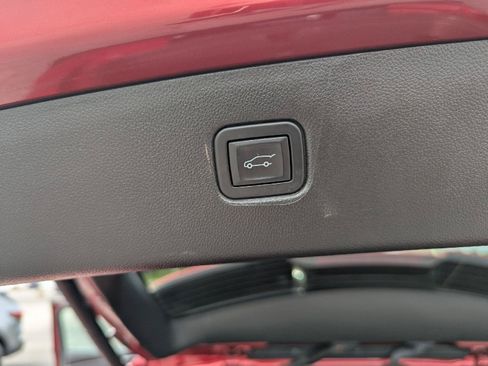 Used 2021 Chevrolet Blazer RS w/ Enhanced Convenience Package AWD/4WD image 30