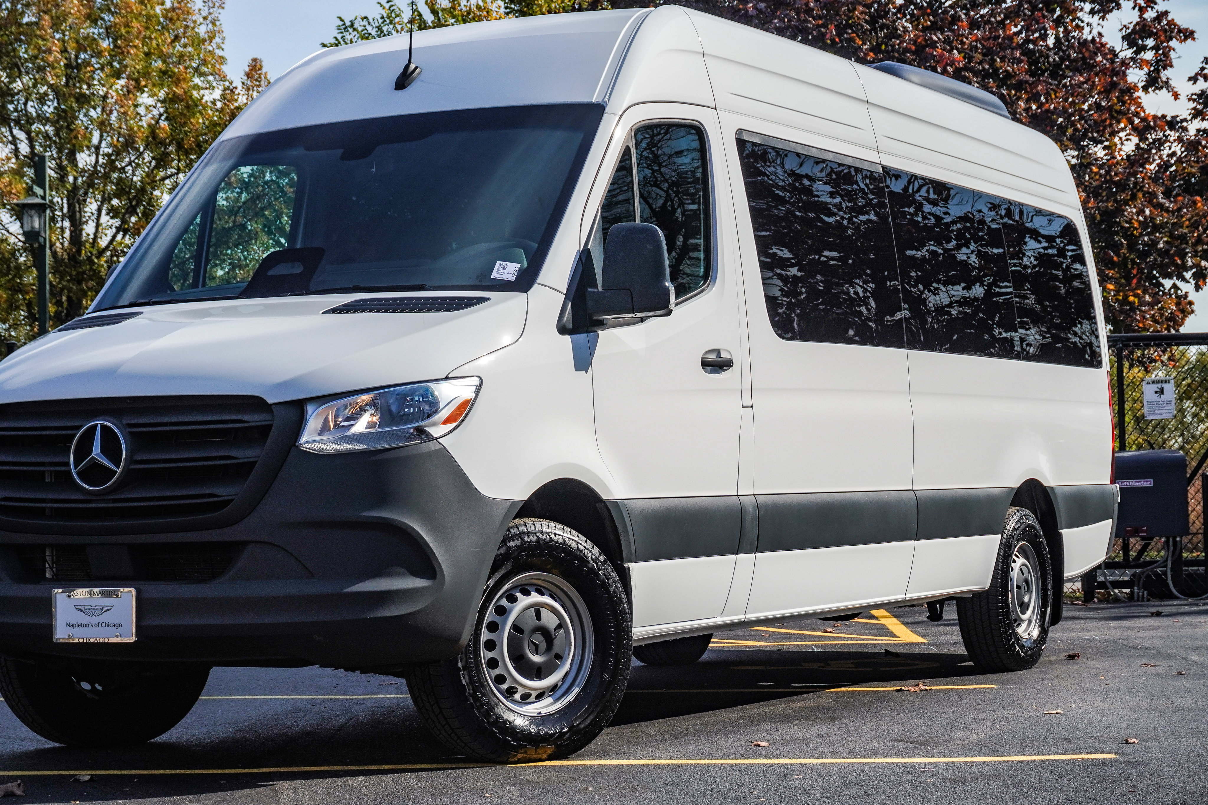 Used 2025 Mercedes-Benz Sprinter 2500 image 2