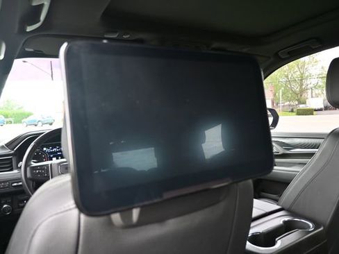 Used 2021 GMC Yukon Denali w/ Denali Ultimate Package image 31