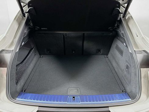 New 2026 Porsche Cayenne image 27