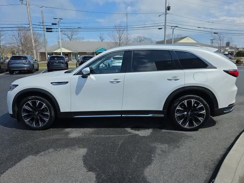 Used 2024 MAZDA CX-90 Plug-In Hybrid w/ Premium Pkg image 9
