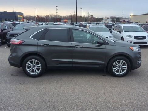 Used 2020 Ford Edge SEL w/ Convenience Package AWD/4WD image 2