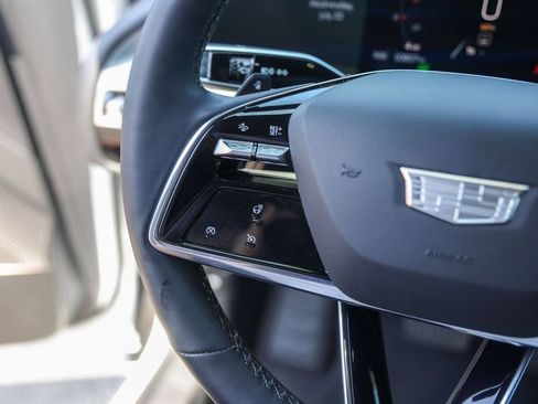 Certified 2024 Cadillac Lyriq Luxury AWD/4WD image 13