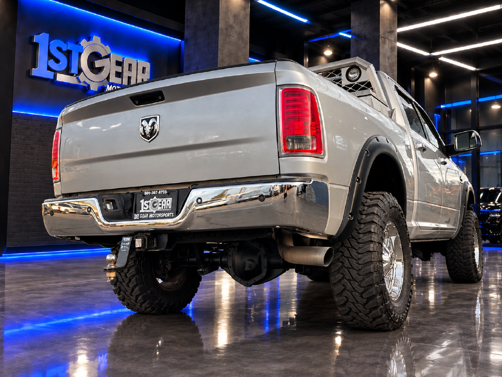 Used 2013 RAM 3500 Laramie w/ Convenience Group AWD/4WD image 11