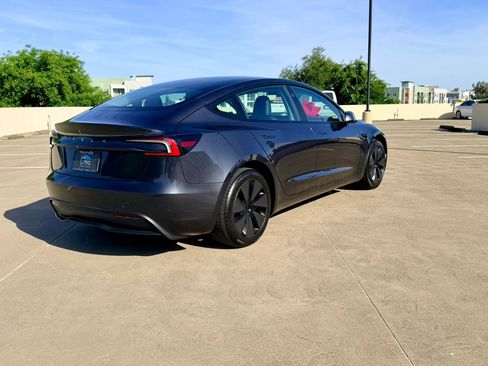 Used 2025 Tesla Model 3 Long Range RWD image 5