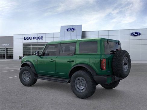 New 2025 Ford Bronco Outer Banks w/ Sasquatch Package image 5