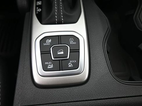 New 2026 Nissan Frontier SV w/ All-Weather Content Package image 4