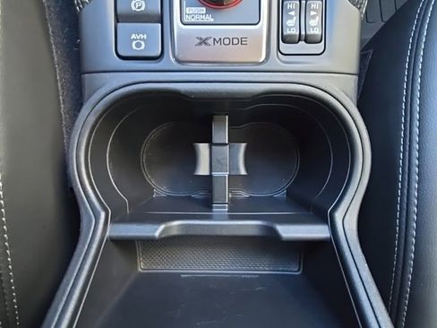 Used 2023 Subaru Forester Limited image 27