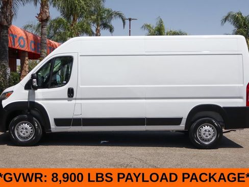 Used 2025 RAM ProMaster 2500 w/ Convenience Group FWD image 5