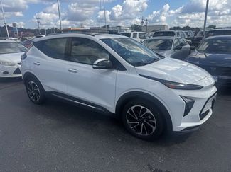 Used 2022 Chevrolet Bolt EUV Premier w/ Sun & Sound Package image 1