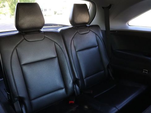 Used 2017 Acura MDX SH-AWD image 22