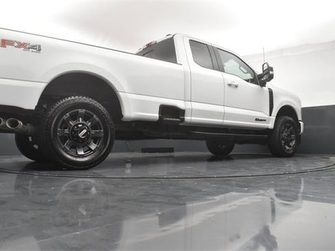 Used 2023 Ford F350 Lariat w/ Sport Appearance Package image 24