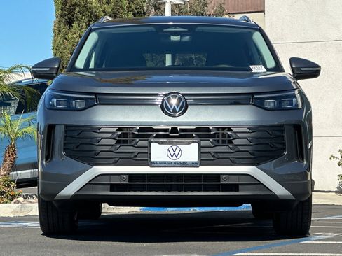 New 2025 Volkswagen Tiguan S image 3