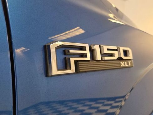 Used 2016 Ford F150 XLT w/ Equipment Group 302A Luxury AWD/4WD image 11
