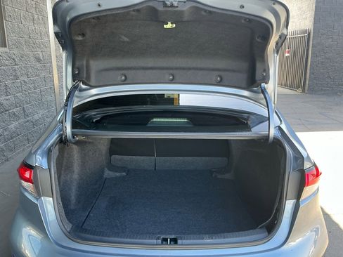 Used 2025 Toyota Corolla LE FWD image 20
