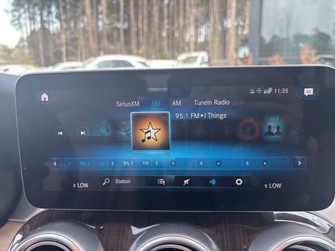 Used 2022 Mercedes-Benz GLC 300 GLC 300 w/ Premium Package Lite image 40