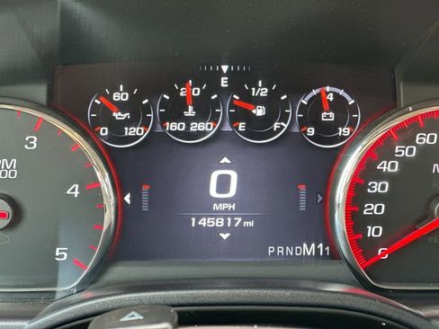 Used 2015 GMC Sierra 2500 Denali w/ Duramax Plus Package RWD image 24
