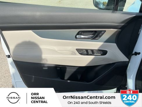 New 2025 Nissan Murano SL AWD/4WD image 16