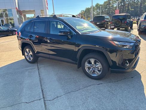 New 2025 Toyota RAV4 XLE image 9