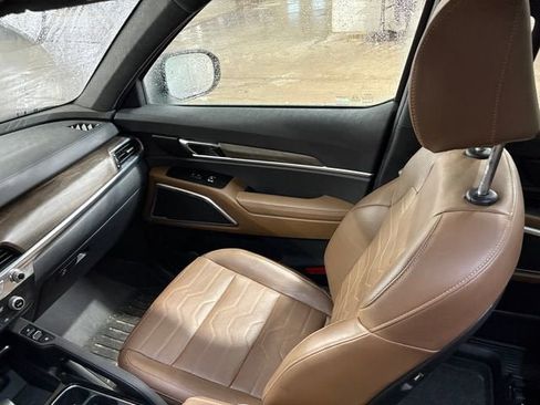 Used 2022 Kia Telluride SX w/ SX Prestige Package image 33