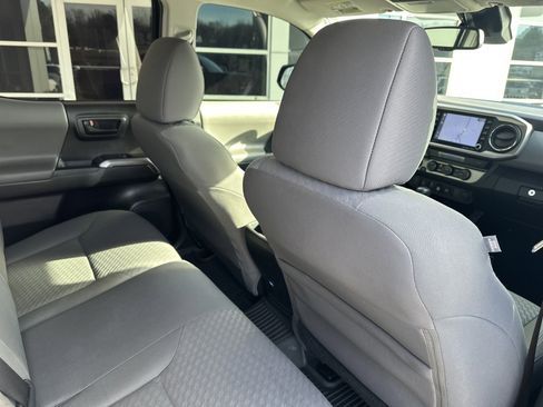 Used 2023 Toyota Tacoma SR5 image 5