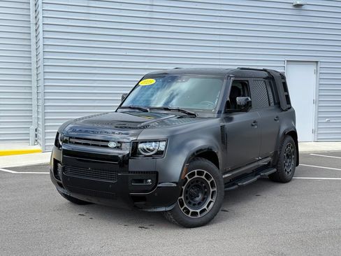 Used 2025 Land Rover Defender 110 X AWD/4WD image 1