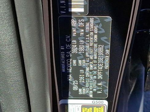 New 2025 Kia K4 LXS image 10