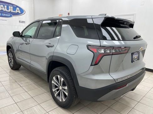 New 2026 Chevrolet Equinox LT w/ Convenience Package II AWD/4WD image 18
