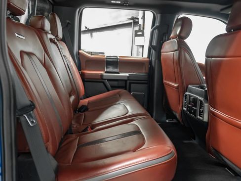 Used 2022 Ford F350 Platinum w/ FX4 Off-Road Package AWD/4WD image 37