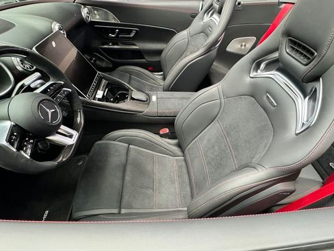 New 2024 Mercedes-Benz SL 63 AMG 4MATIC image 14