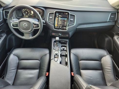 Used 2020 Volvo XC90 T6 Momentum image 27