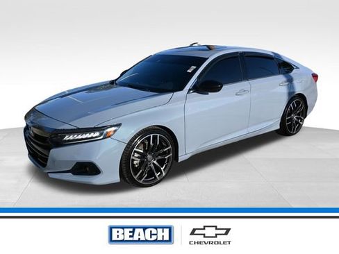 Used 2021 Honda Accord Sport image 1