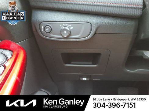 Used 2025 Chevrolet TrailBlazer RS w/ Convenience Package AWD/4WD image 19