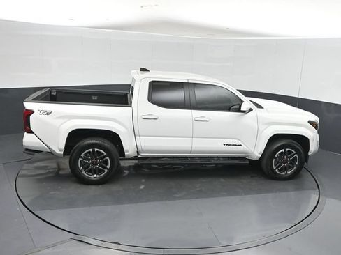 Used 2025 Toyota Tacoma TRD Sport RWD image 30